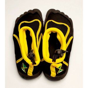 JAMACA WATER SHOES SIZE 5